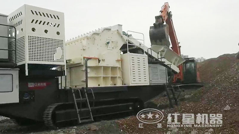 杭州时产200吨履带移动细碎机破碎现场生产视频